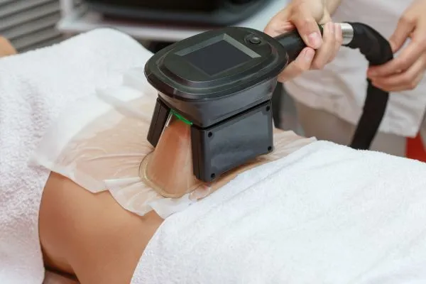 Image of person having fat freezing treatment to help weight gain Ross-on-Wye